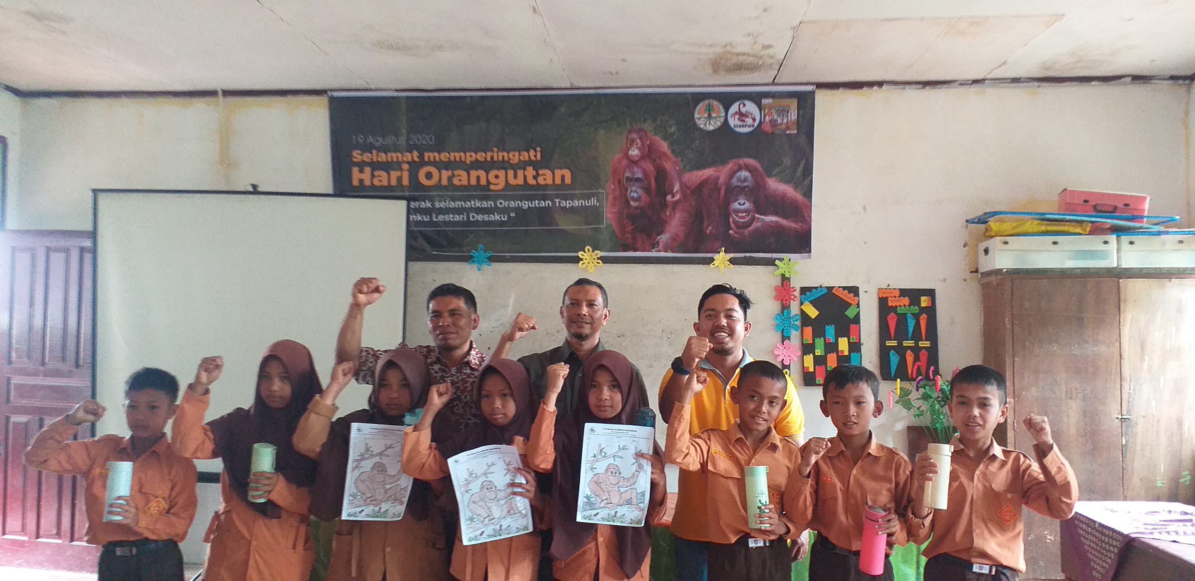 Counseling on the Protection of the Tapanuli Orangutan to Students and Commemorating World Orangutan Day at SD Negeri 101283 Bulumario (Agust 20, 2022)